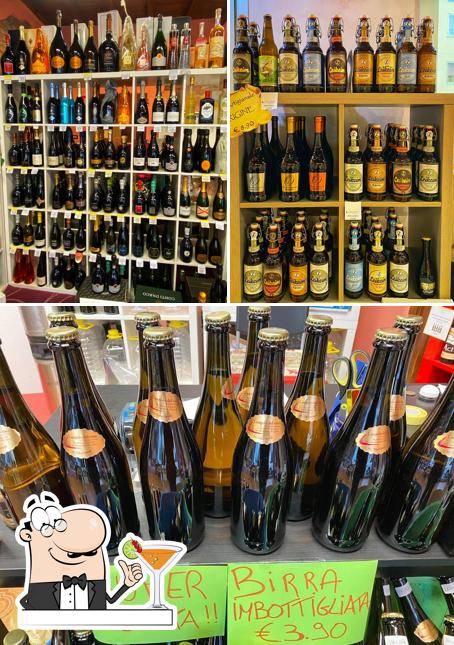 Prova un drink dal menu