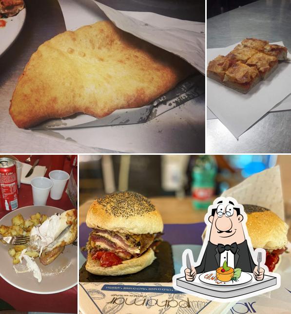 Panino con maiale stirato al Bell e Buon