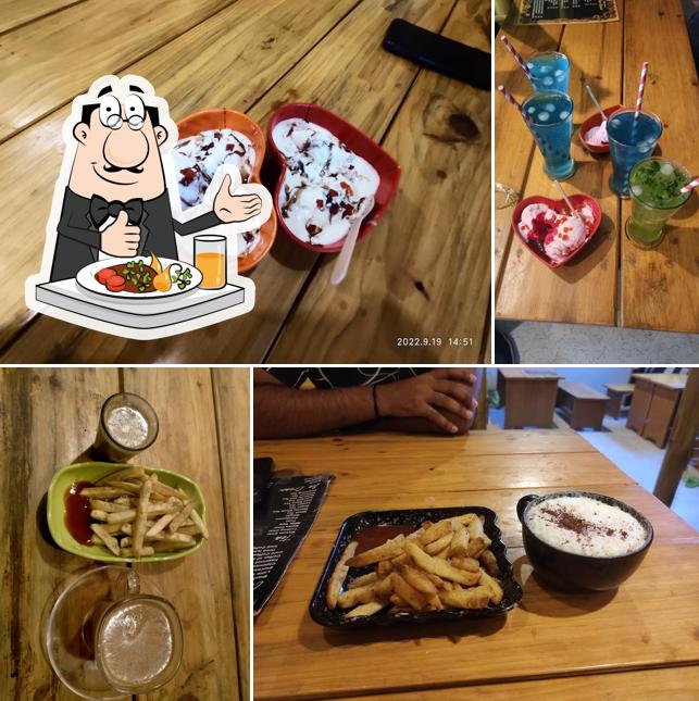 Food at Coffee Country