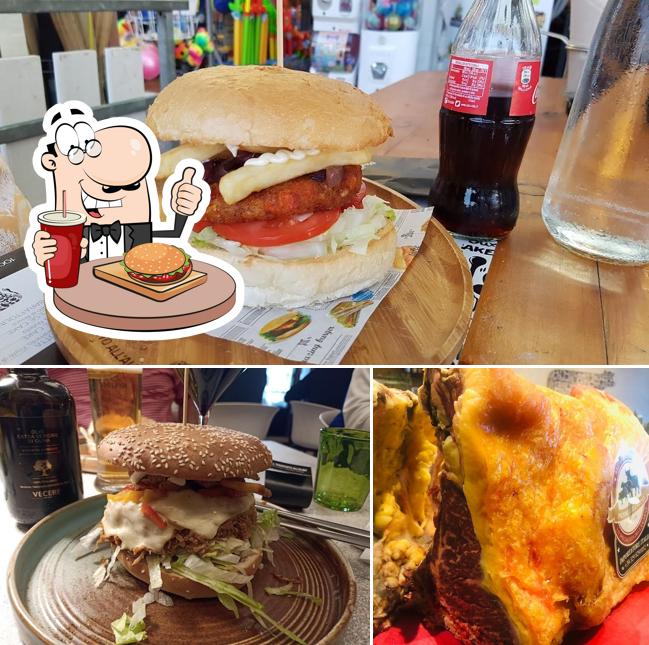 Dal Tramonto All'Alba propone un'ampia selezione di opzioni per gli amanti dell'hamburger