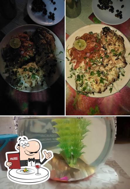 Food at Hotel New Ratna deluxe Restaurant And bar