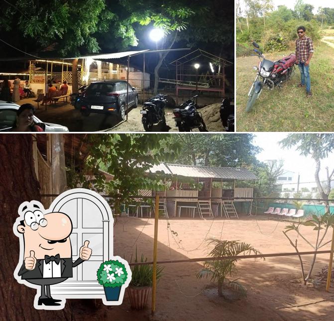 Check out how Madhuvan Dhaba looks outside