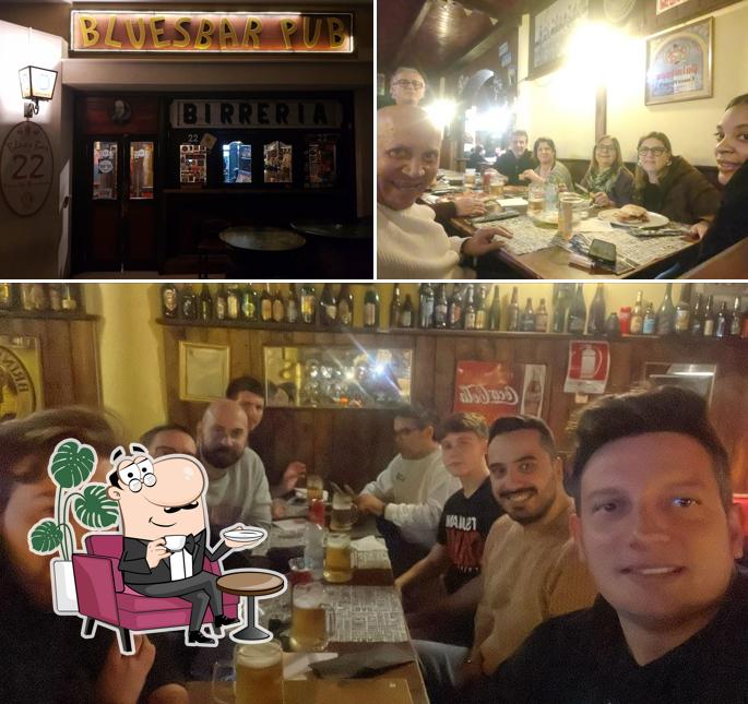 Gli interni di Blues Bar Pub Pizzeria