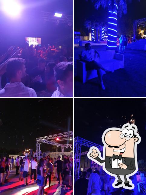 Gli interni di Blu Bay Discoteque