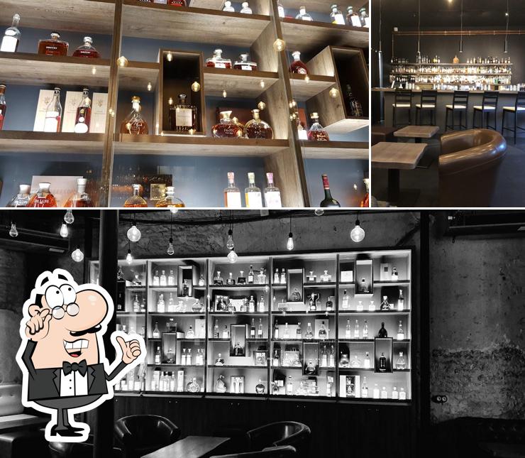Découvrez l'intérieur de Bar-Luciole