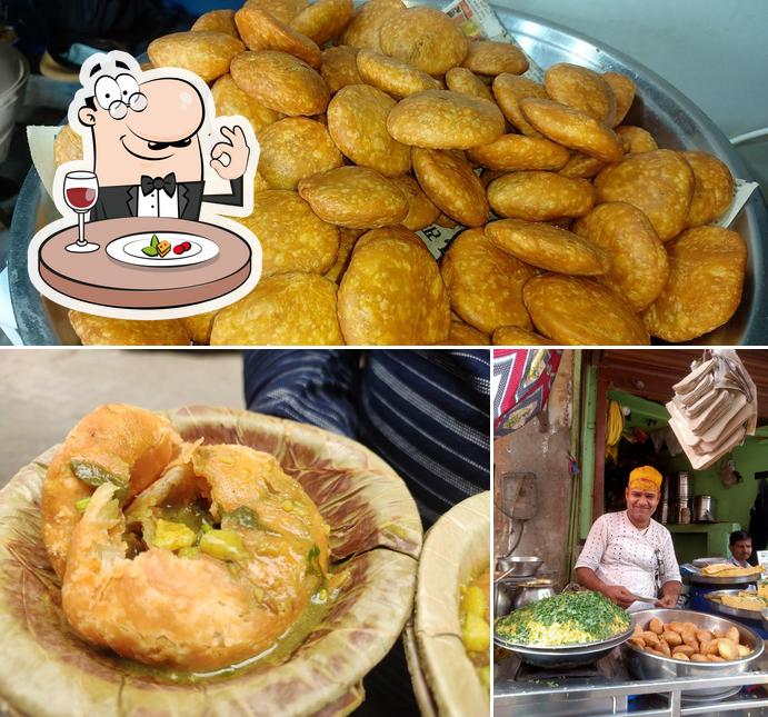 Food at Roopa Kachori Wala - Shri Gurukrupa Balbhog