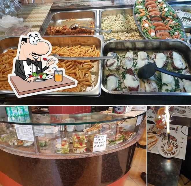 Tra le diverse cose da Aristocampo si possono trovare la cibo e interni