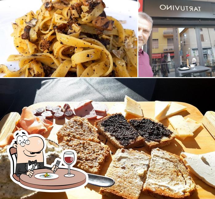 Tra le diverse cose da Tartuvino si possono trovare la cibo e interni