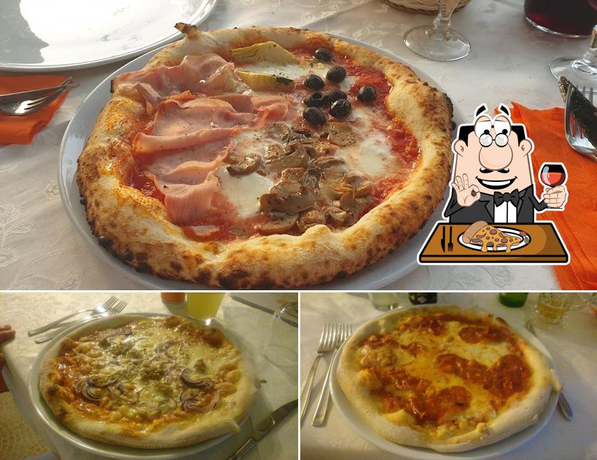 Prenditi una pizza a Ristorante Pizzeria l'Arancio