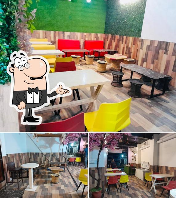 Check out how Gupshup Cafe looks inside
