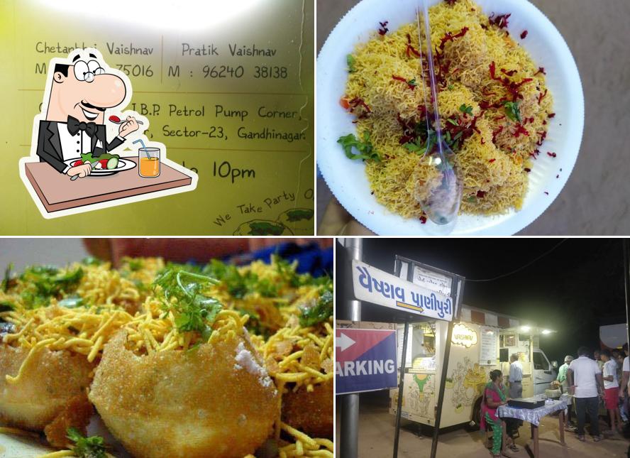 Food at Vaishnav Pani Puri