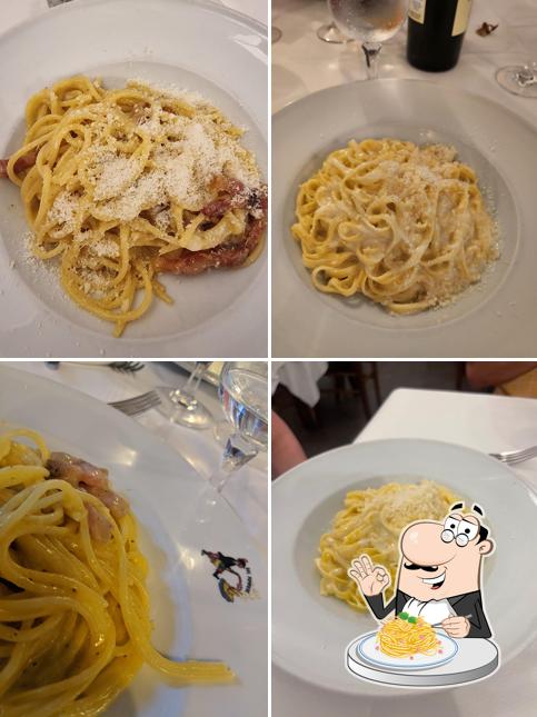 Spaghetti alla carbonara al Al Pompiere Roma