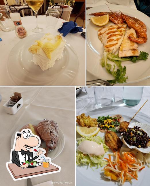 Platti al Hotel Ristorante Il Corsaro T.L.M. Sas