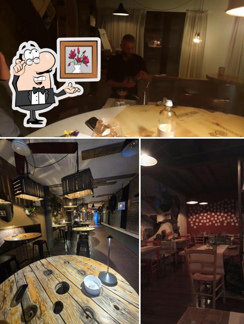 Siediti a un tavolo di T'osti