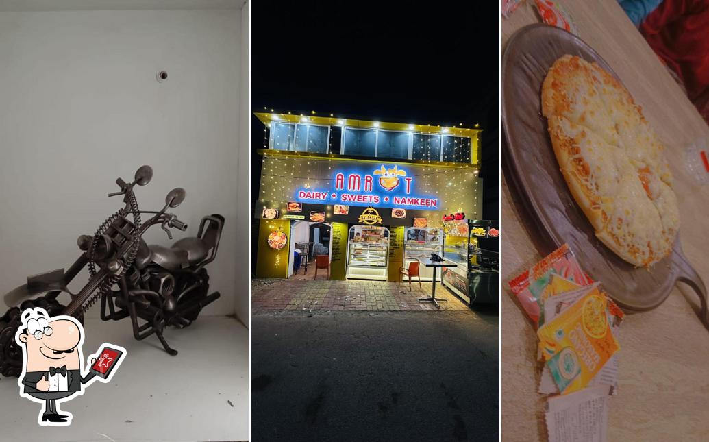 The exterior of Bala's Café