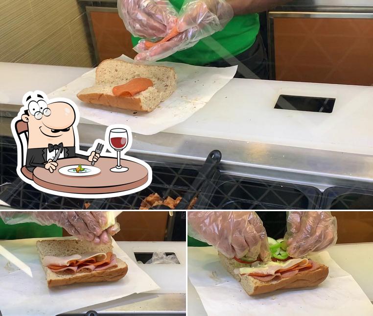 Food at Subway Nexus Centre City Mall