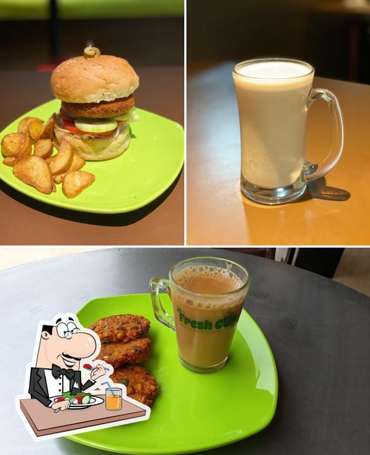 Hamburger at Fresh Cup