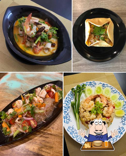 Food at PHRA NAKHON, Thai Cafe