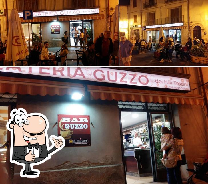 Bar Guzzo Dei F.Lli Trocini Snc