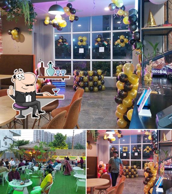 Check out how Chatore Nukkad BYOB looks inside