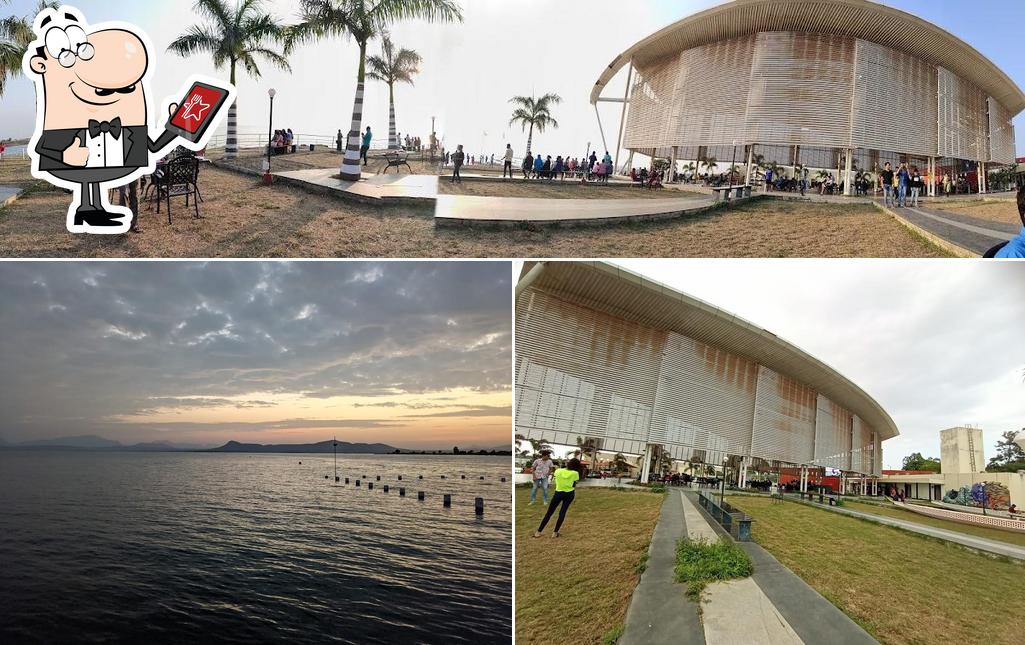 The exterior of Nasik Boat Club