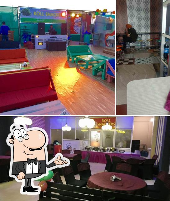 Check out how Roll Snackers looks inside