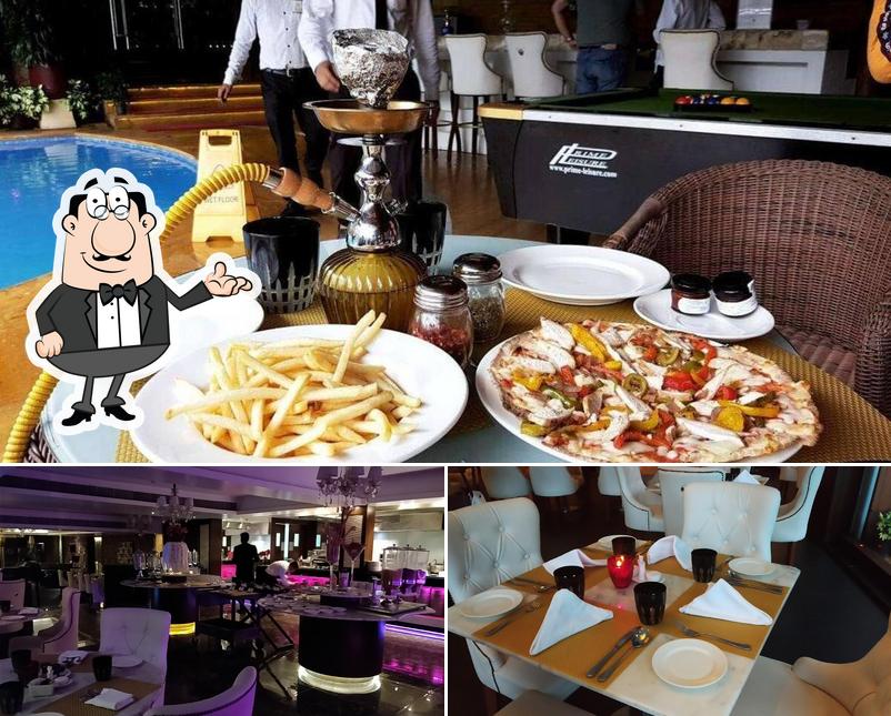 Check out how Café 24 looks inside