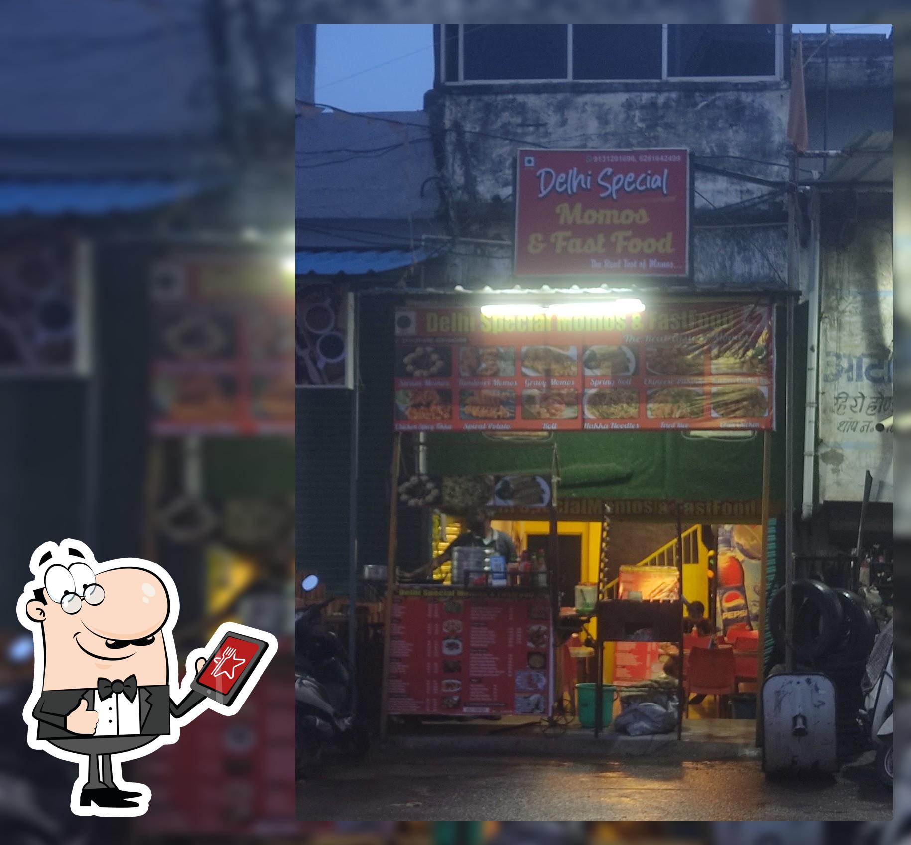 Delhi Special Momos & Fast Food
