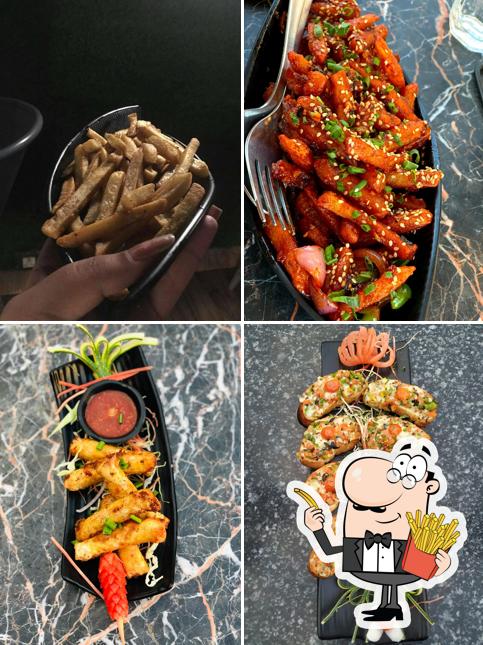 At D Three you can order French-fried potatoes