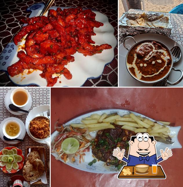 Meals at Dreamers shack by Francis Fernandes