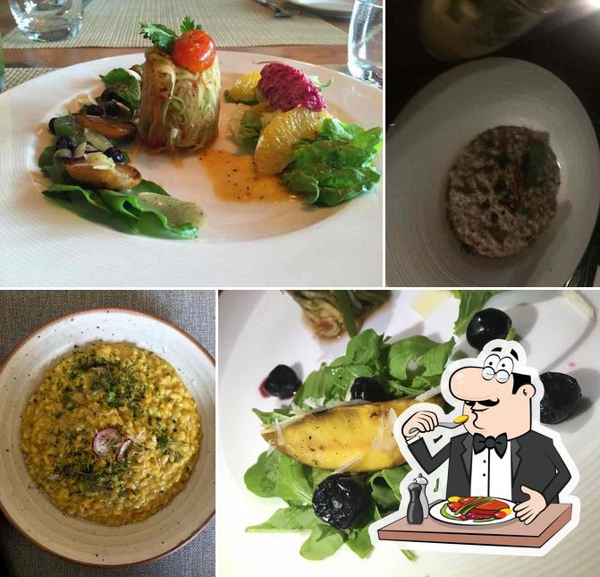 Food at Dirty Apron By The Piano Man