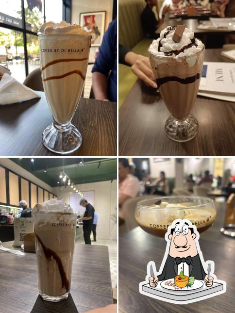 Chocolate mousse at Coffee By Di Bella Belapur