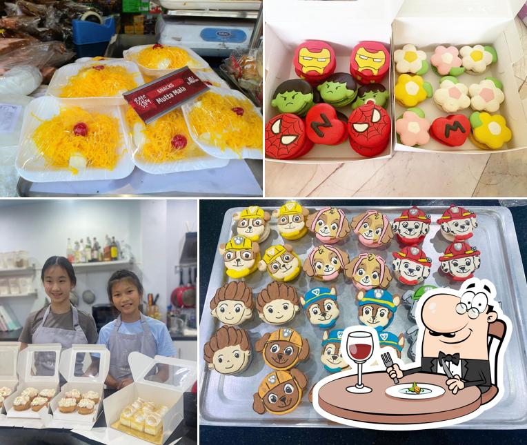 Meals at Bake story