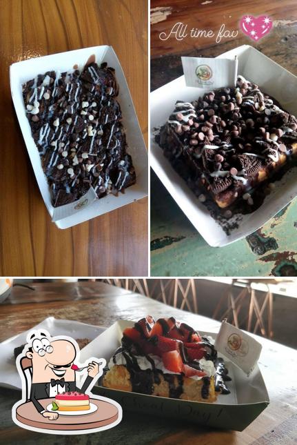 Oh, Cheat Day! serves a number of desserts