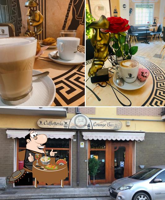 La foto di cibo e esterno da Tyche Loungebar