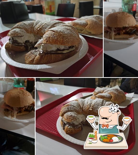 Panino con maiale stirato al Da Pappone