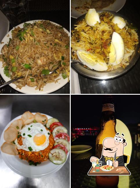 Pad thai at Hanging Garden