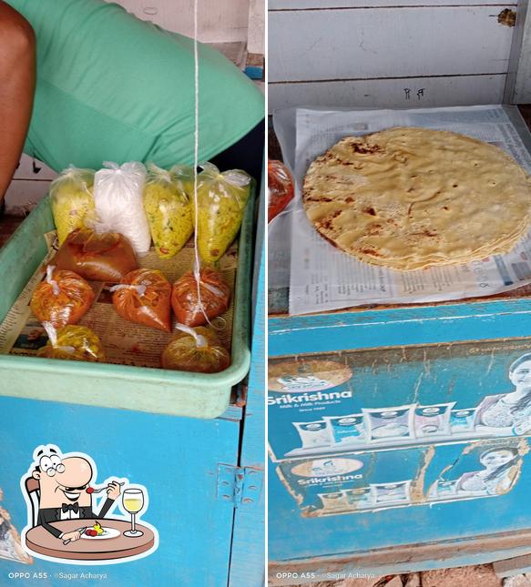 Food at Jolad Roti Kendra