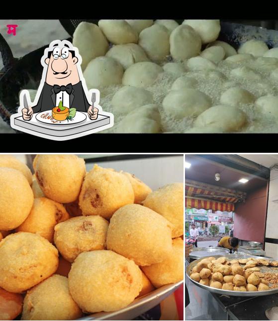 Food at Shraddha Chat Bhandar