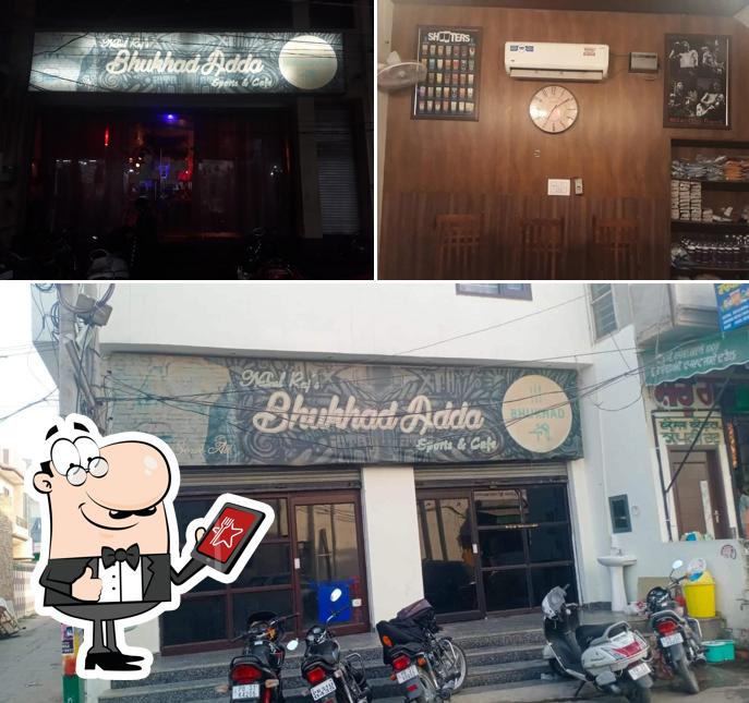 The exterior of Bhukhad Adda