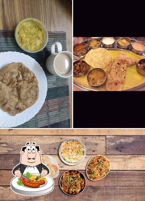 Food at Hotel Aryaas Park