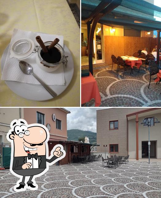 Siediti a un tavolo di Ristorante Al Tizzone