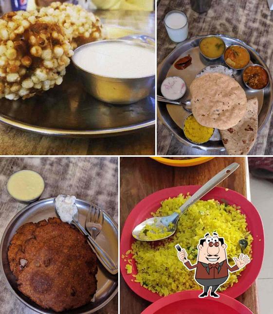 Food at Mi Marathi