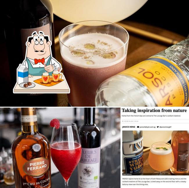 Enjoy a beverage at FUSE - The Lounge & Bar