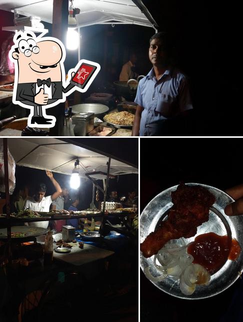 Look at the photo of Pagla Da Chow Shop