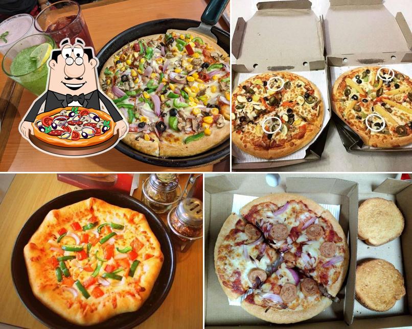 At Pizza Hut R S Puram, Coimbatore, you can order pizza