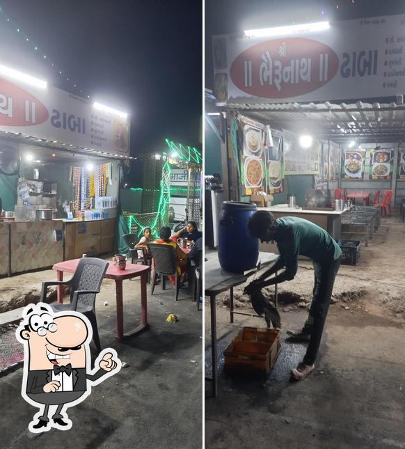 Check out how Bherunath dhaba looks inside