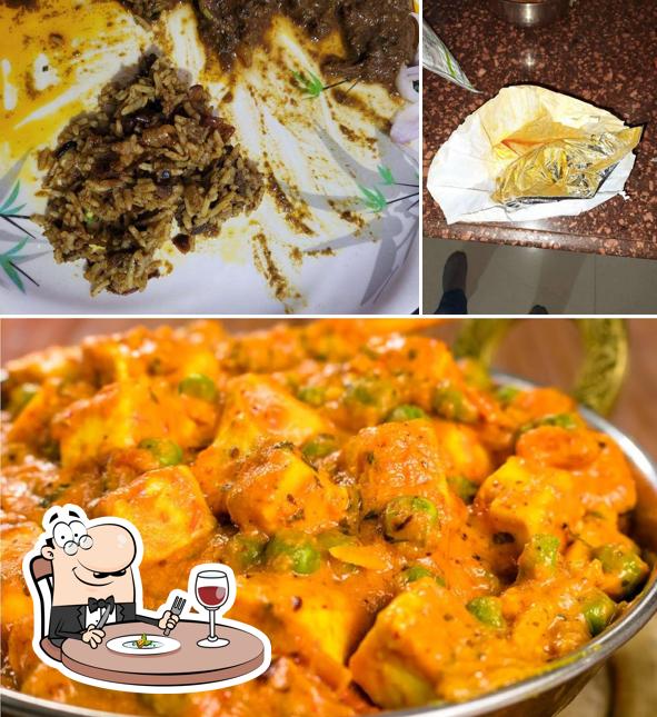 Food at Triloki Dhaba