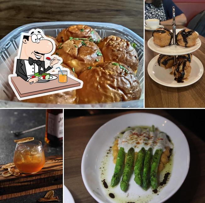 Food at The Bluebop Cafe