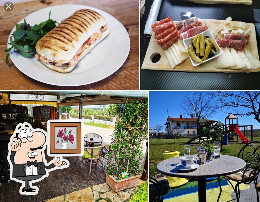 La interni e cibo del ristorante